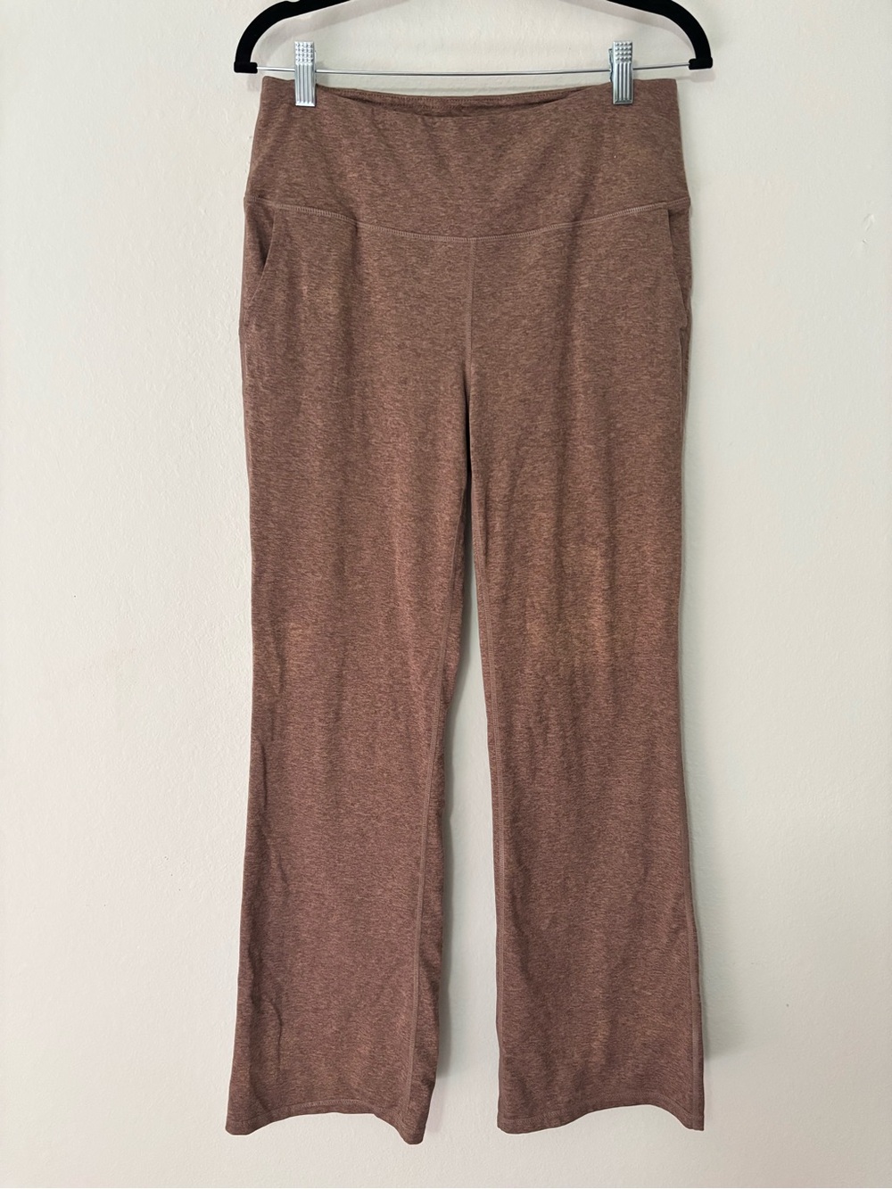 🤎 GAIAM Bootcut Yoga Leggings — Heather Mocha, Size L